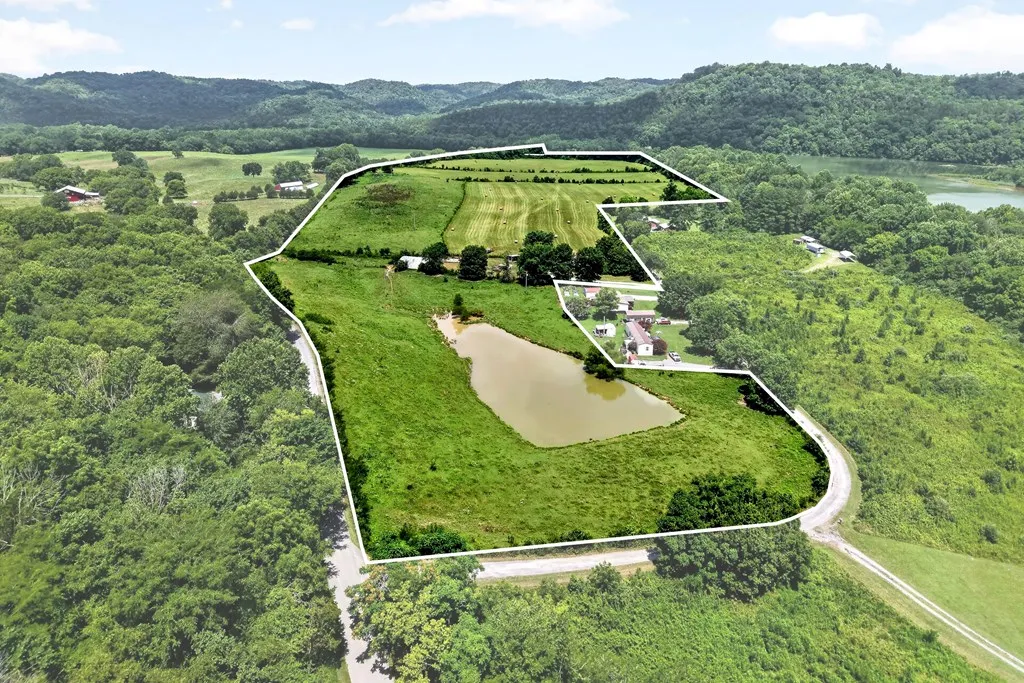 187 Edwin Smith Lane Gainesboro TN 38562