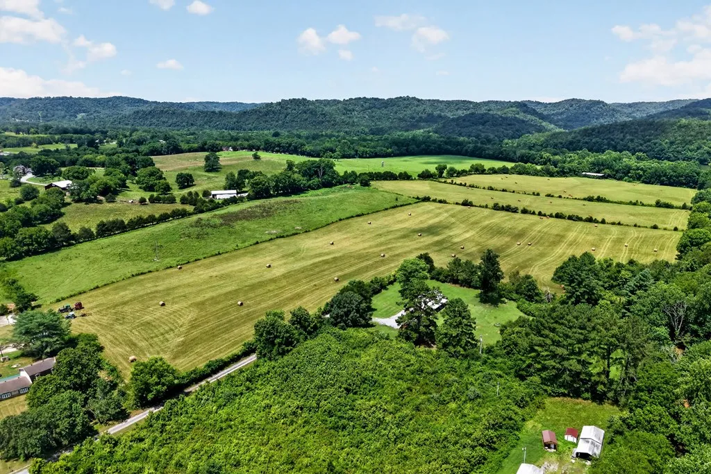 187 Edwin Smith Lane Gainesboro TN 38562