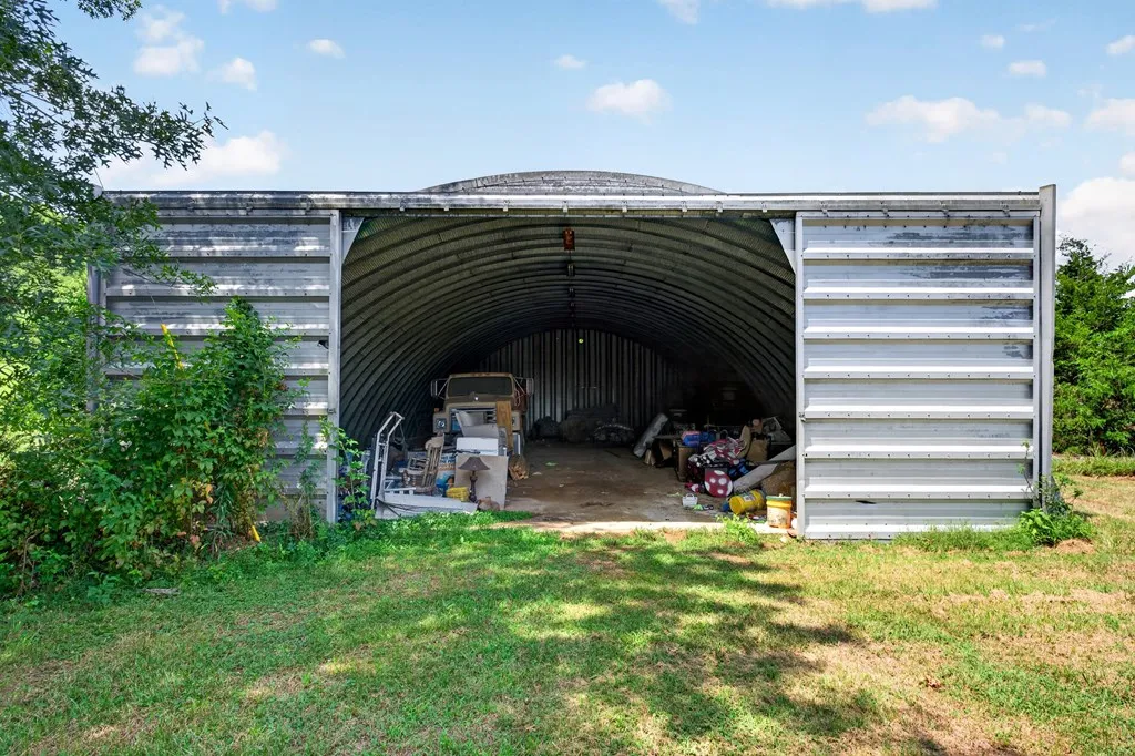 187 Edwin Smith Lane Gainesboro TN 38562