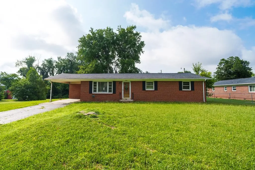 1238 Springdale Drive Cookeville TN 38501-5915