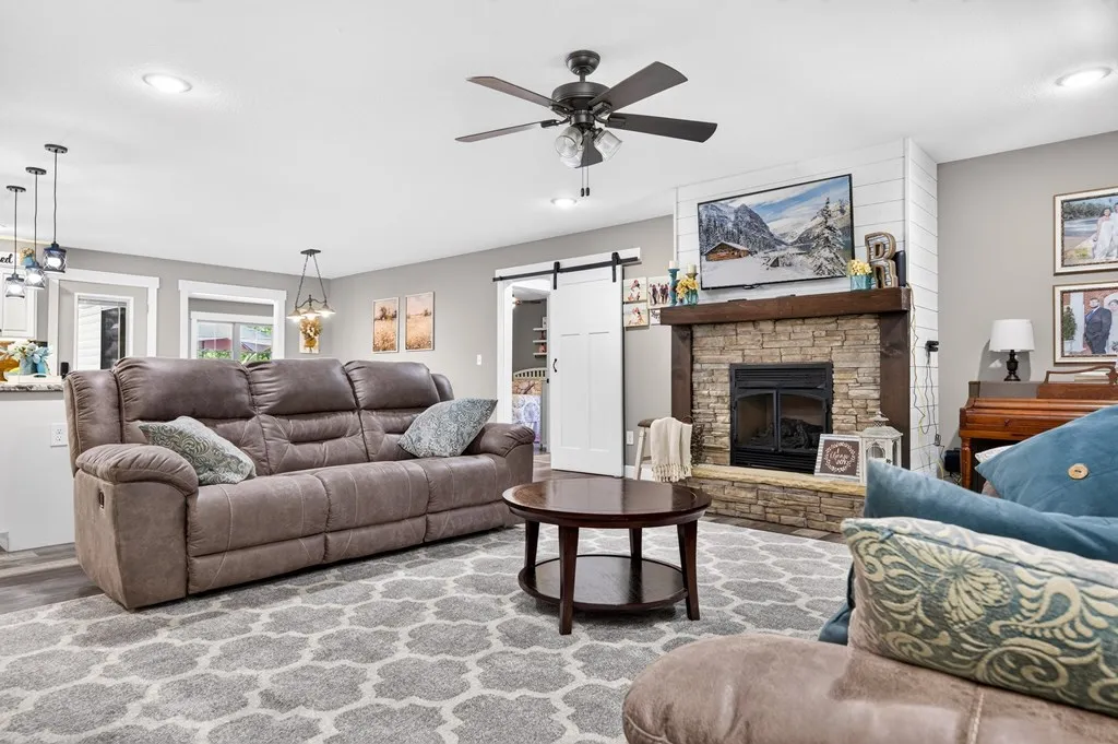 69 Winding Way Monterey TN 38574