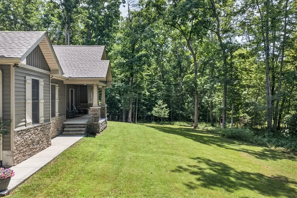 69 Winding Way Monterey TN 38574