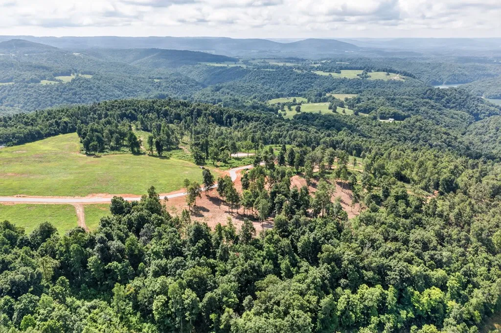 Byrdstown TN 38549