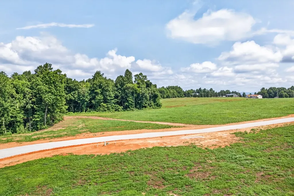 Lot 6 Sandstone Run Byrdstown TN 38549