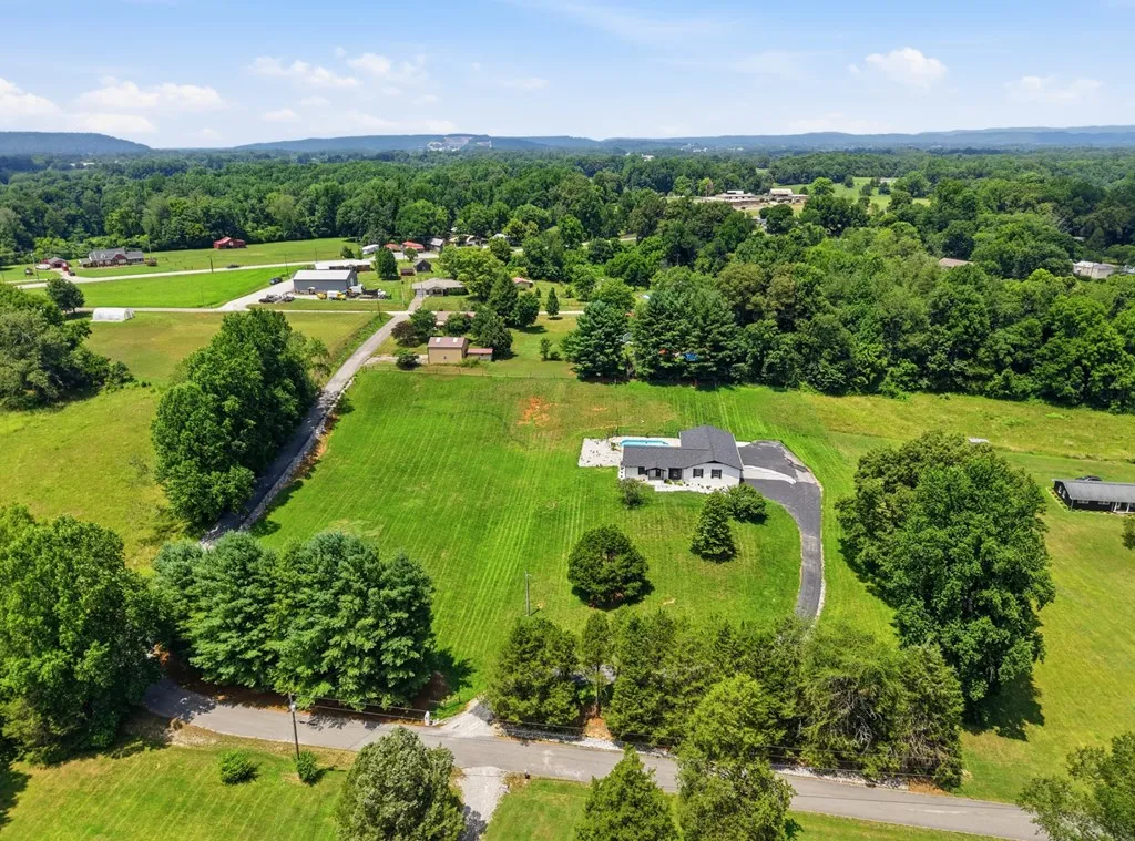 237 S Fork Road Sparta TN 38583
