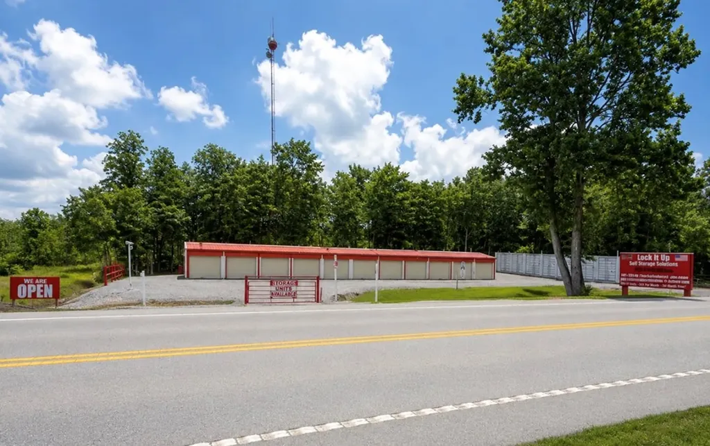 18348 Hwy 70 N Monterey TN 38574