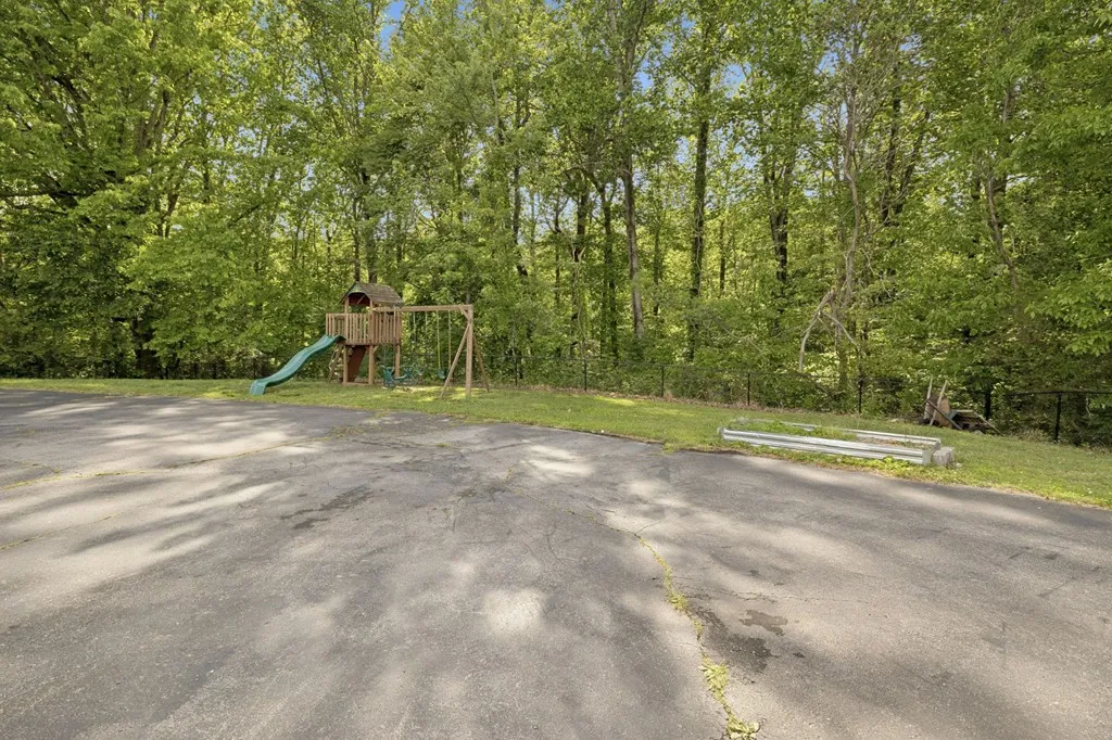 105 Hilco Drive Lafayette TN 37083