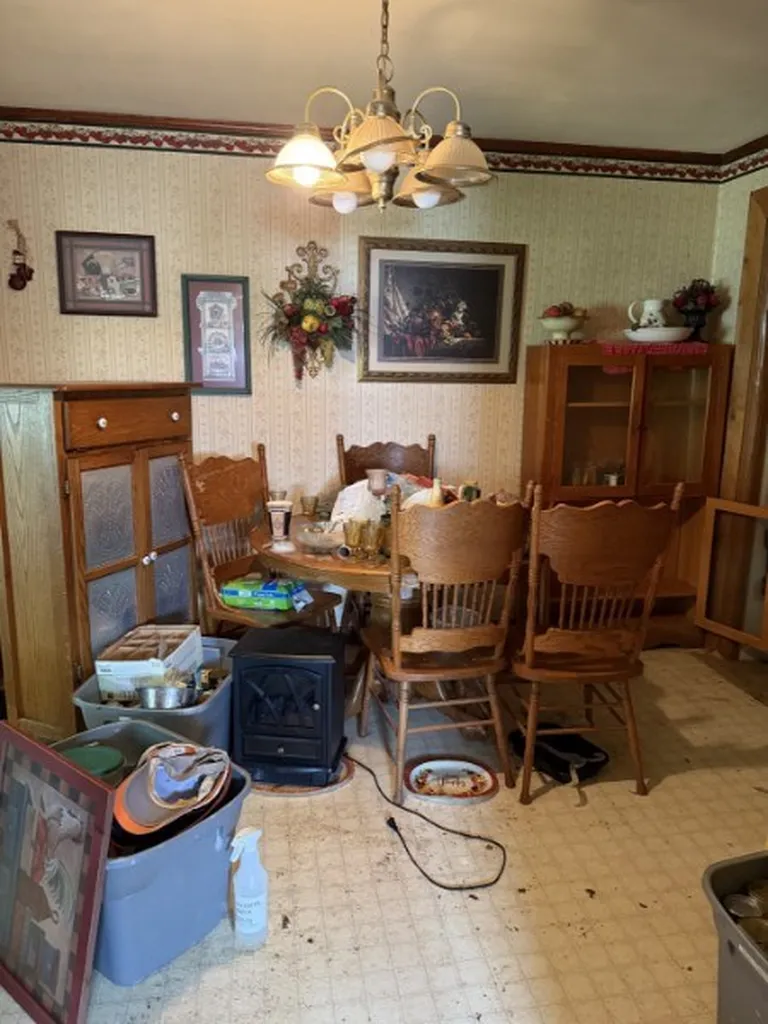 980 West Road Red Boiling Springs TN 37150