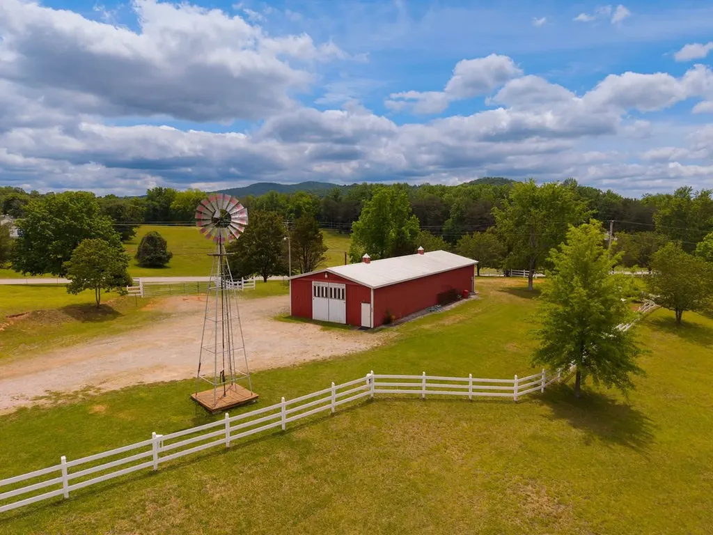 310 Park Rock Island TN 38581