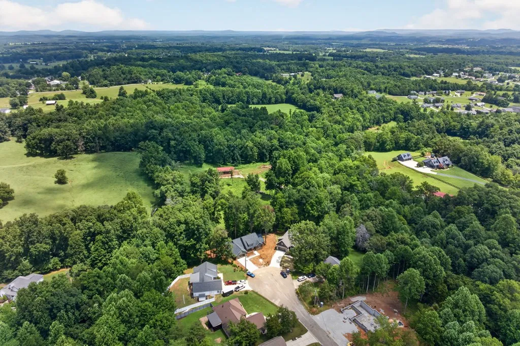 4967 Curtis Drive Cookeville TN 38506