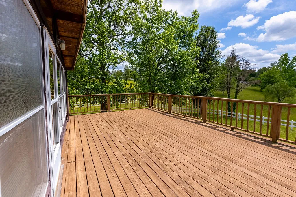 5330 Sparta Highway Rock Island TN 38581