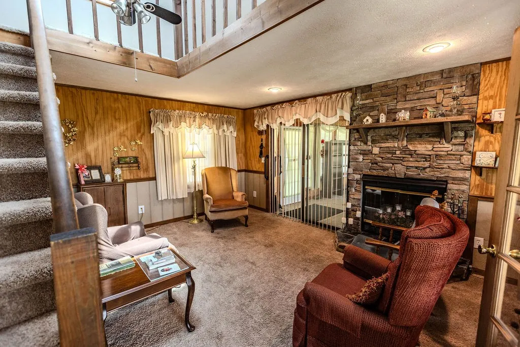 5330 Sparta Highway Rock Island TN 38581