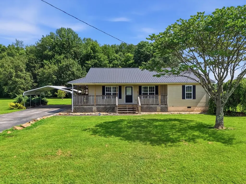 114 Walnut Trace Sparta TN 38583