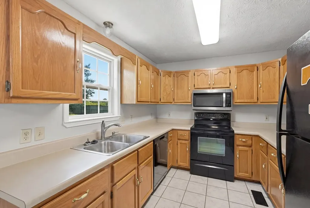 114 Walnut Trace Sparta TN 38583