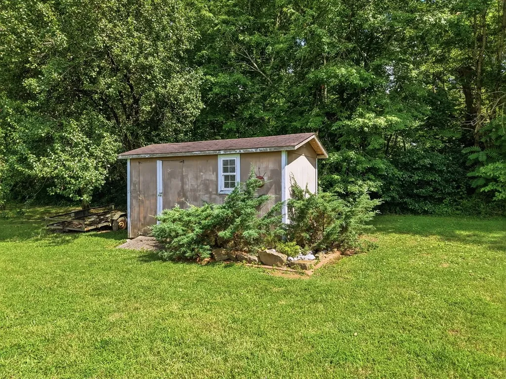 114 Walnut Trace Sparta TN 38583