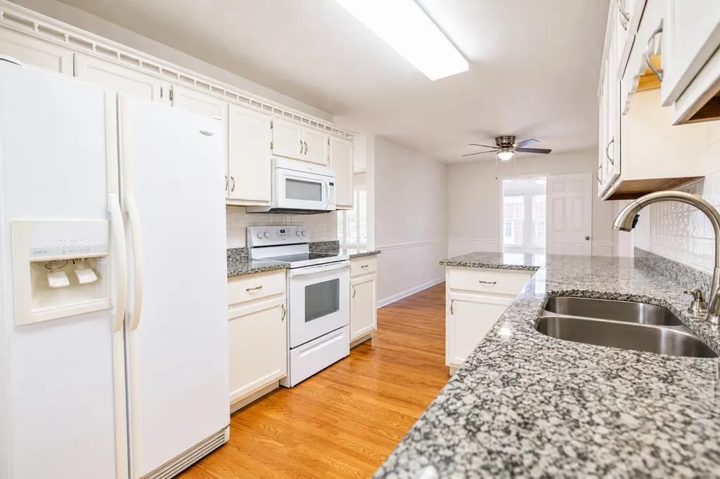 372 Brookside Drive Algood TN 38506