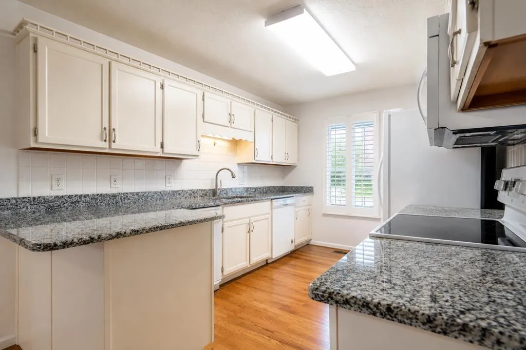 372 Brookside Drive Algood TN 38506