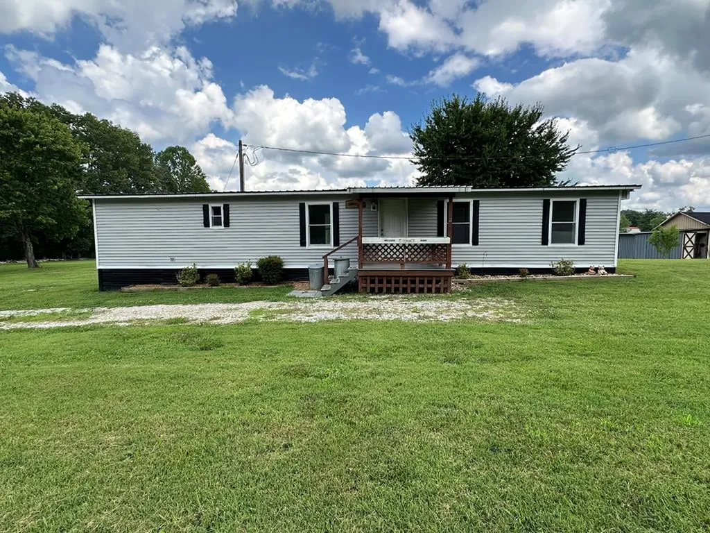 415 Moore Road Cookeville TN 38506-8226