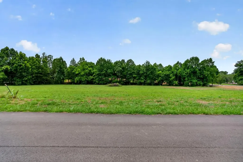 Lot 3 Cora Road Cookeville TN 38501