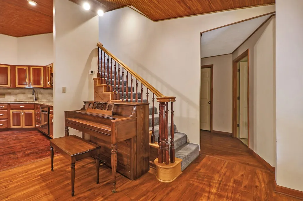 395 Ashley Lane Oneida TN 38556