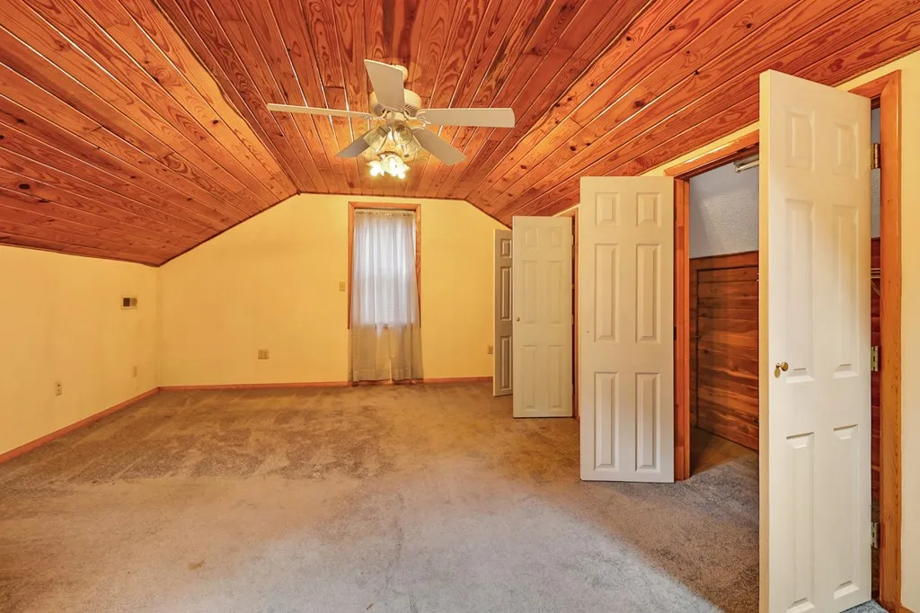 395 Ashley Lane Oneida TN 38556