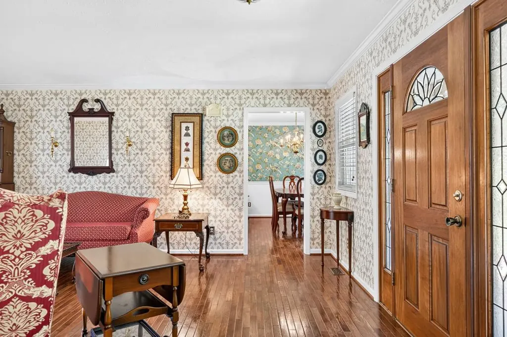 630 Smith Ellis Road Hilham TN 38568