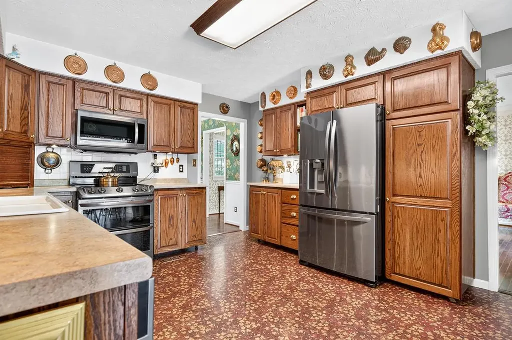 630 Smith Ellis Road Hilham TN 38568