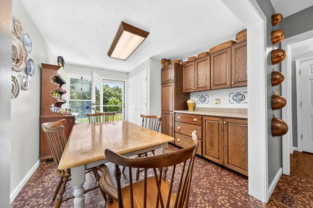 630 Smith Ellis Road Hilham TN 38568