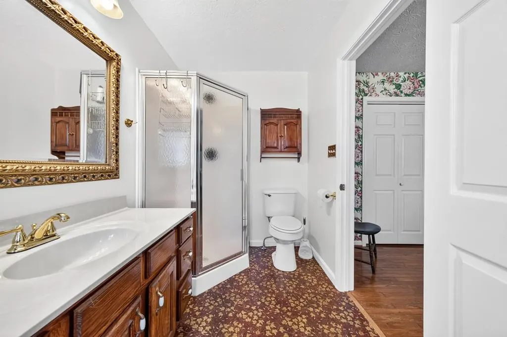 630 Smith Ellis Road Hilham TN 38568