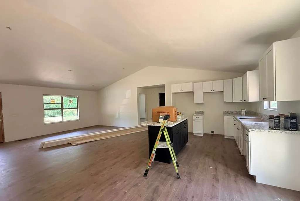 352 Old Wes Baldwin Road Jamestown TN 38556