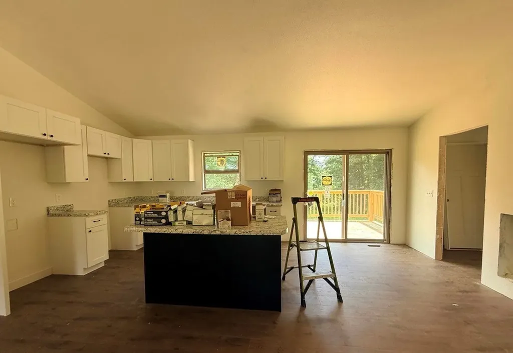 352 Old Wes Baldwin Road Jamestown TN 38556