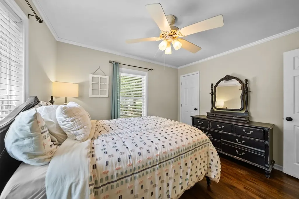 3518 Delrose Knoxville TN 37914