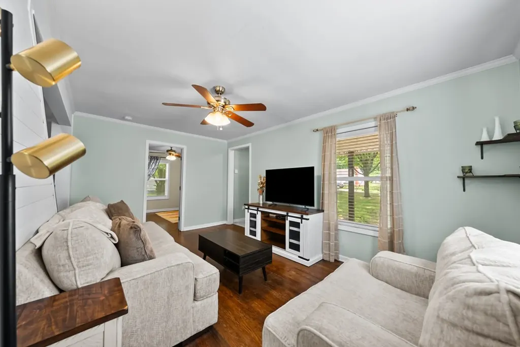 3518 Delrose Knoxville TN 37914