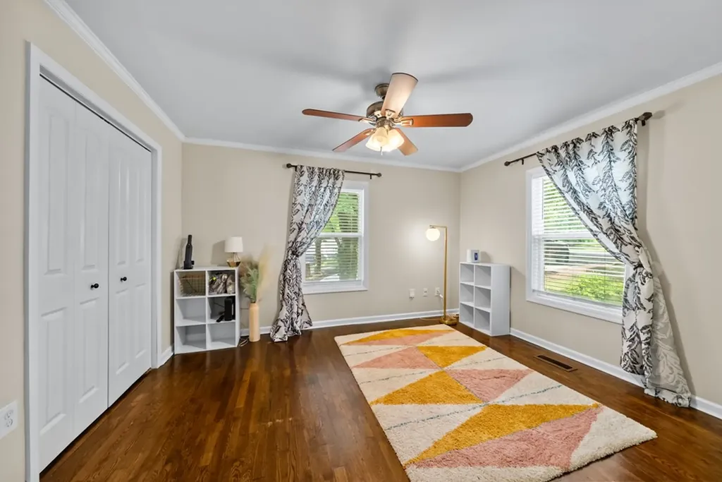 3518 Delrose Knoxville TN 37914