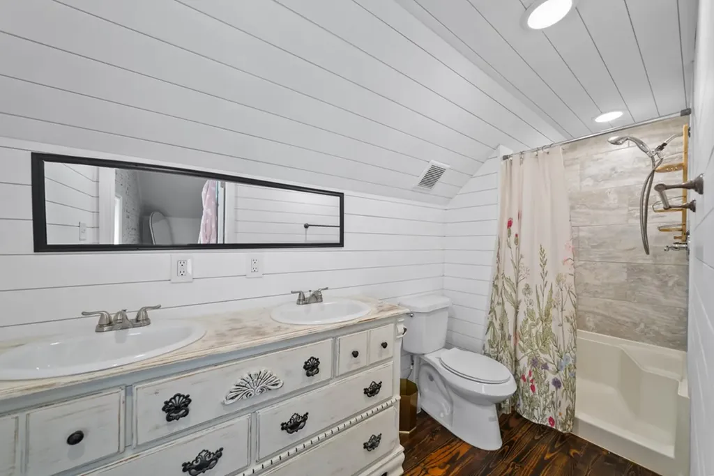 3518 Delrose Knoxville TN 37914