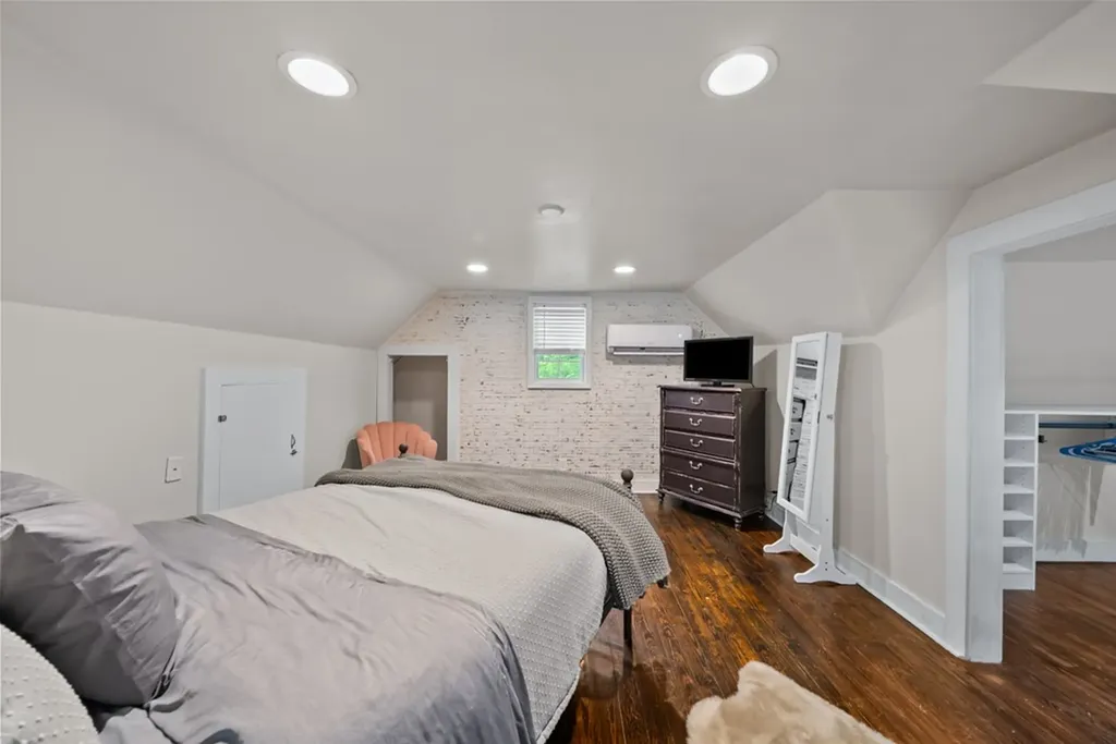 3518 Delrose Knoxville TN 37914