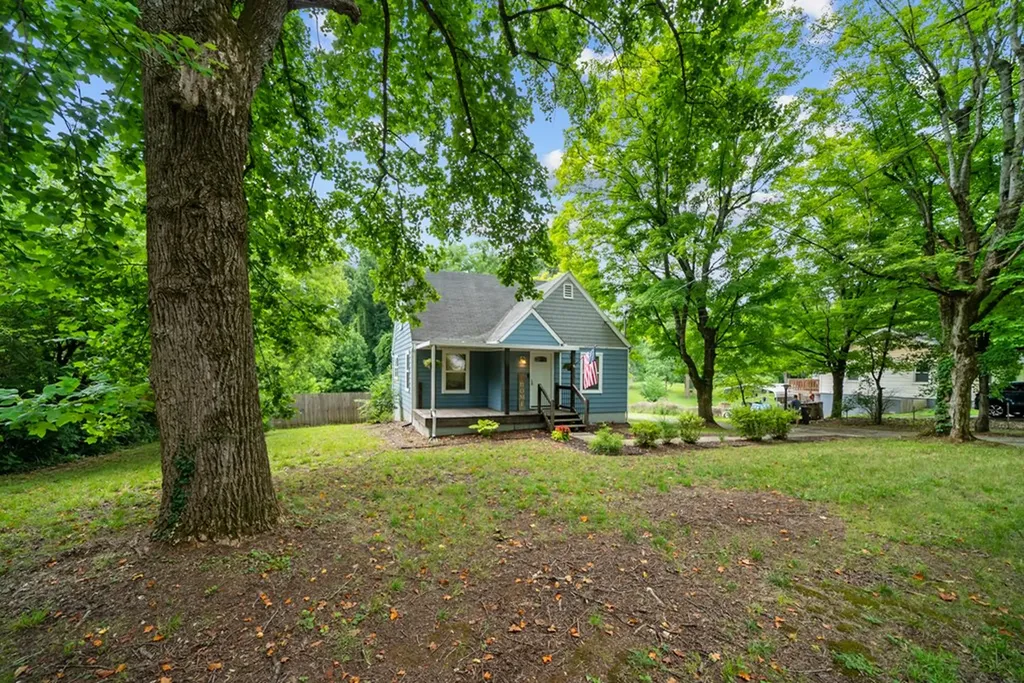 3518 Delrose Knoxville TN 37914