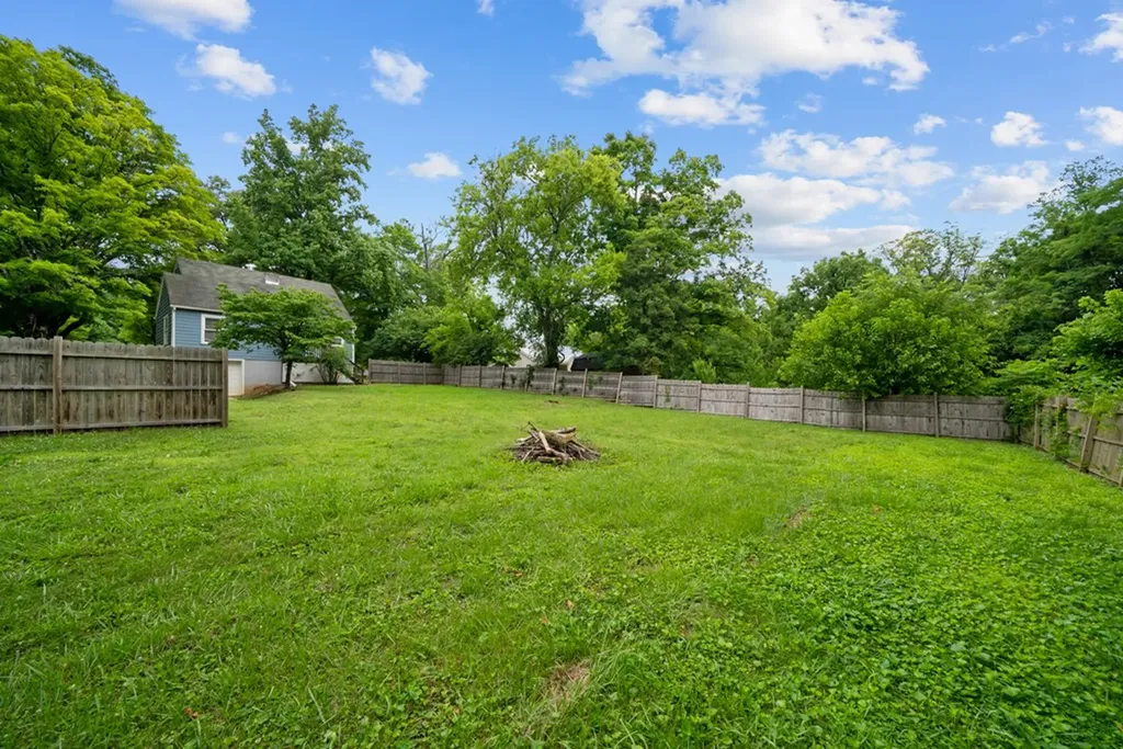 3518 Delrose Knoxville TN 37914