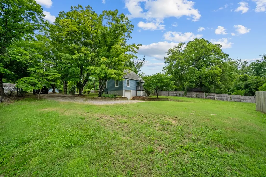 3518 Delrose Knoxville TN 37914