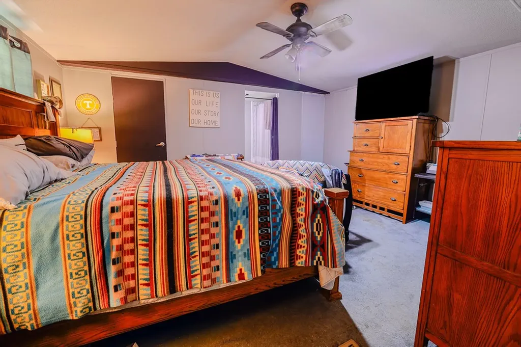 170 Coys Cove Lane Gainesboro TN 38562