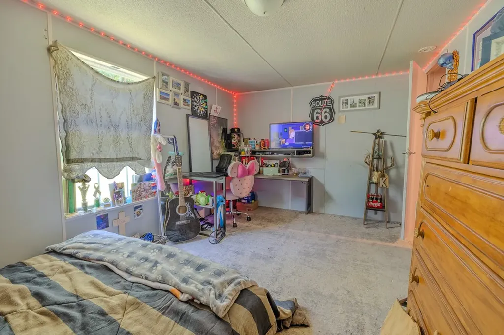170 Coys Cove Lane Gainesboro TN 38562