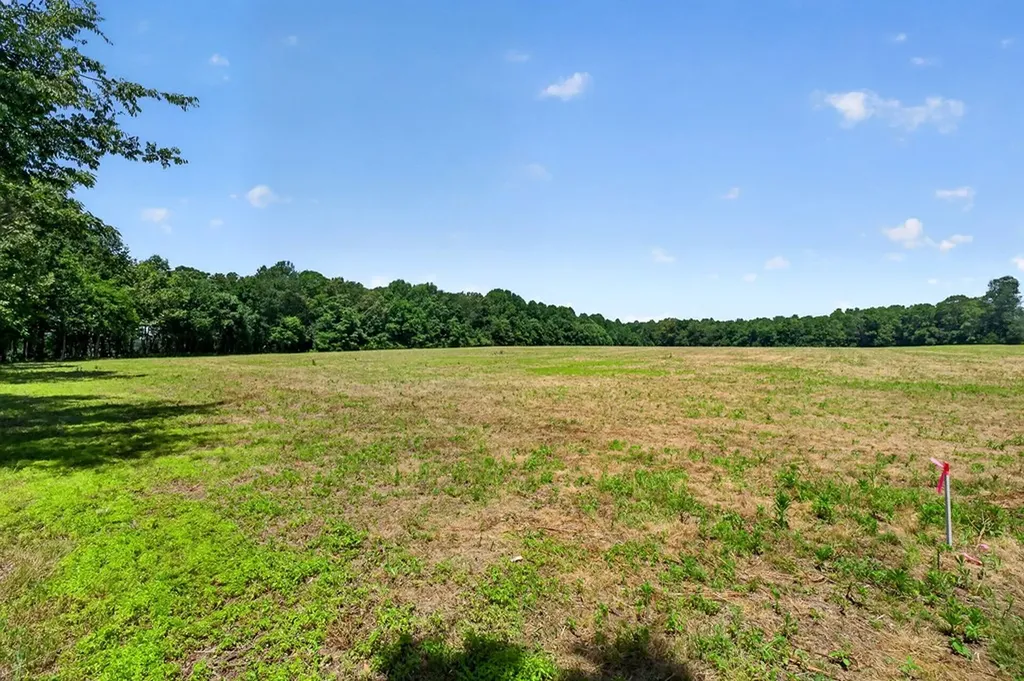 389 Lowery Road Smithville TN 37166