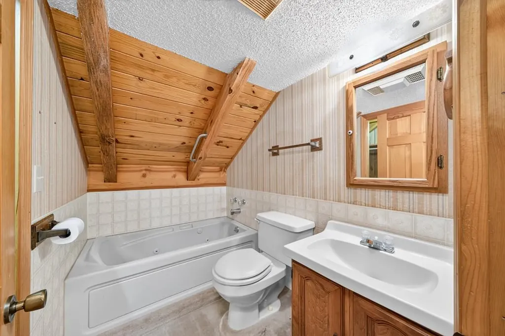 106 W Crawford Avenue Monterey TN 38574