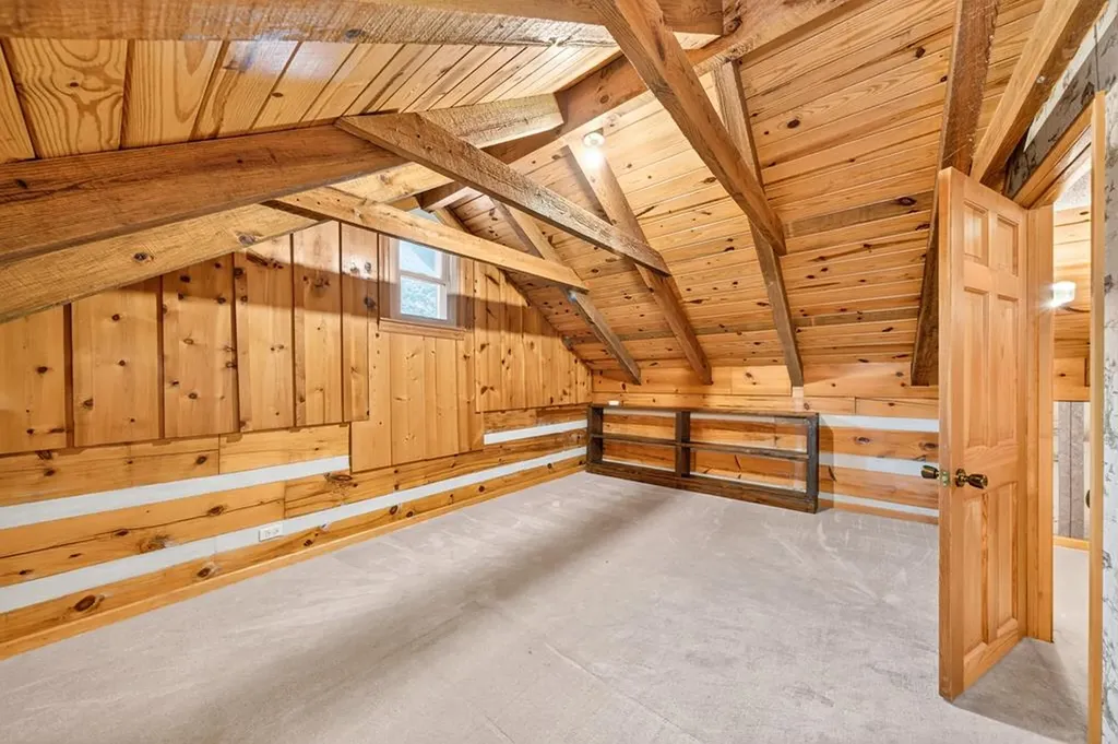 106 W Crawford Avenue Monterey TN 38574