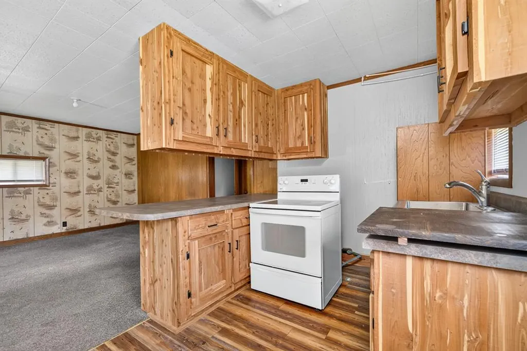 106 W Crawford Avenue Monterey TN 38574