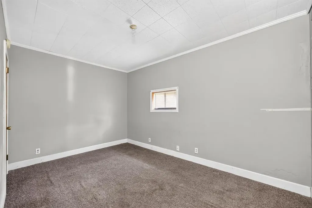106 W Crawford Avenue Monterey TN 38574
