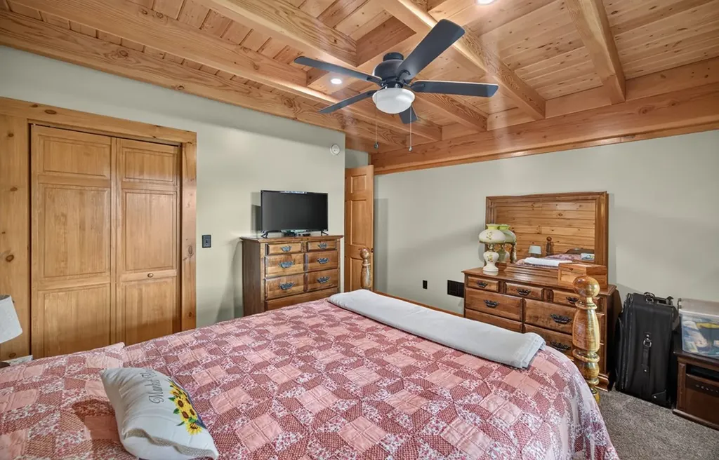 20 Magee Lane Elmwood TN 38560