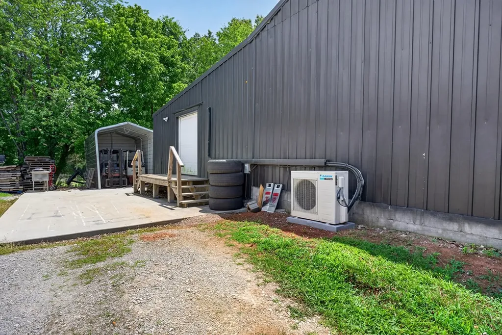 140 Churchill Drive Sparta TN 38583
