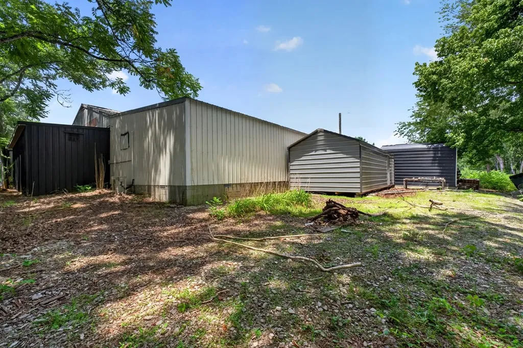 140 Churchill Drive Sparta TN 38583