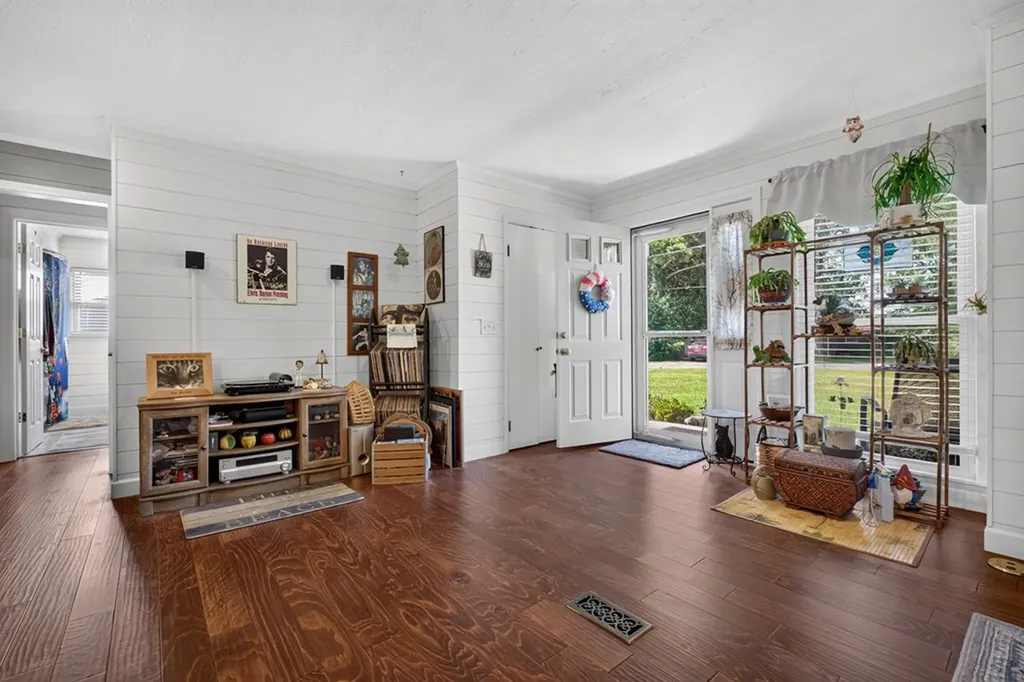 496 Sunset Drive Sparta TN 38583